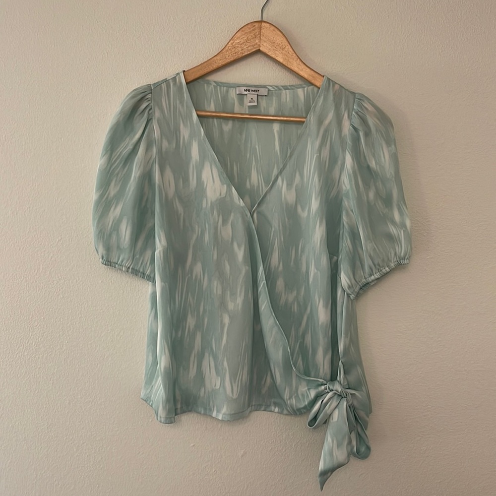 Puff Sleeve Blouse